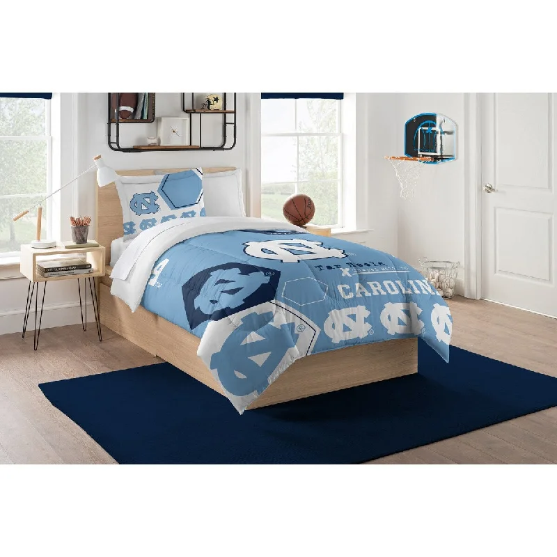 Latex - filled comforters with a bouncy texture and good supportCOL 862 UNC Hexagon Twin Comforter Set