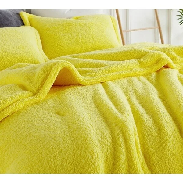 Microfiber - filled comforters that are lightweight and easy to care forComa Inducer Comforter Set - The Napper - Limelight Yellow Microfiber - filled comforters that are lightweight and easy to care forComa Inducer Comforter Set - The Napper - Limelight Yellow