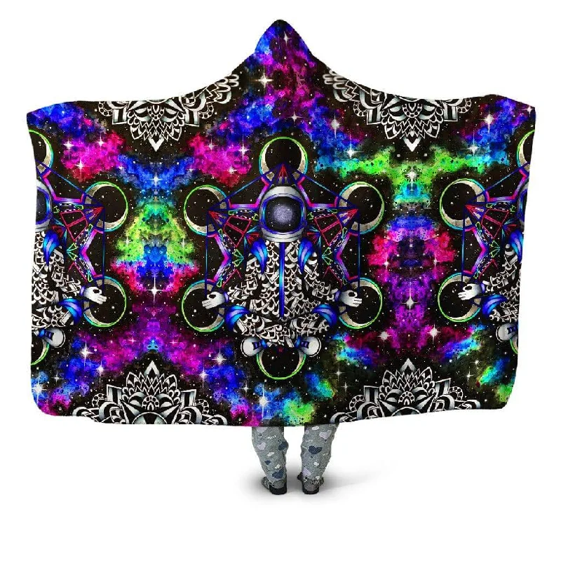 Fleece blankets for a cozy and plush textureCosmonaut Hooded Blanket