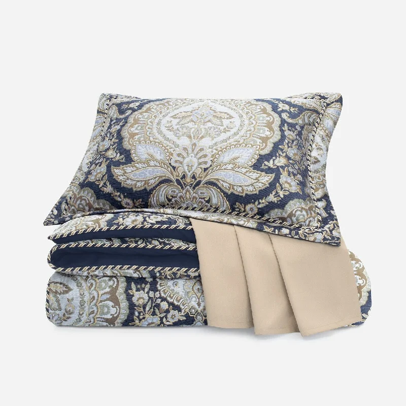 Queen - size comforters for standard queen - sized mattressesCroscill Valentina Cal King King 4-piece Comforter Set 110x96, Navy Queen - size comforters for standard queen - sized mattressesCroscill Valentina Cal King King 4-piece Comforter Set 110x96, Navy