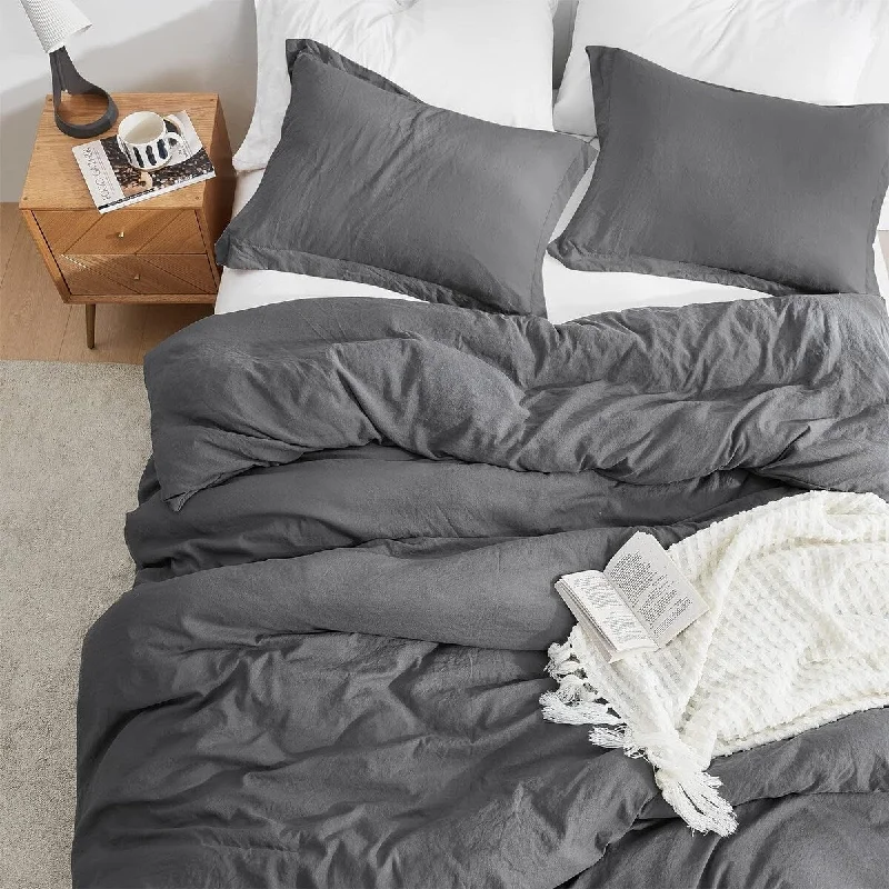 Down - filled comforters for supreme warmth and lightnessDown Alternative Ultra Cozy Comforter Set - Pewter Down - filled comforters for supreme warmth and lightnessDown Alternative Ultra Cozy Comforter Set - Pewter