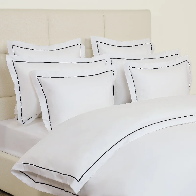 Minimalist - style duvet covers with clean lines and simple designsDuvet Cover <br>The Hotel Collection <br>100% Egyptian Cotton 300TC Minimalist - style duvet covers with clean lines and simple designsDuvet Cover <br>The Hotel Collection <br>100% Egyptian Cotton 300TC