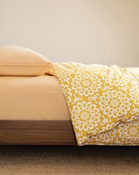 Guest - room duvet covers to make visitors feel welcome and comfortableMumm Heather Duvet Cover Guest - room duvet covers to make visitors feel welcome and comfortableMumm Heather Duvet Cover