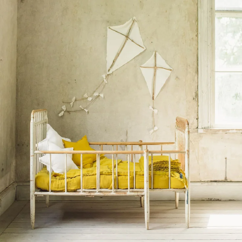 Geometric - patterned duvet covers for a modern and stylish lookDuvet Cover - DS Double Saloo - S028 Sunflower Yellow Geometric - patterned duvet covers for a modern and stylish lookDuvet Cover - DS Double Saloo - S028 Sunflower Yellow