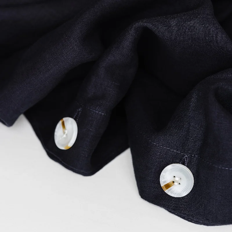 Patchwork duvet covers with a variety of fabric pieces sewn together for a rustic charmMidnight Blue Linen Duvet Patchwork duvet covers with a variety of fabric pieces sewn together for a rustic charmMidnight Blue Linen Duvet
