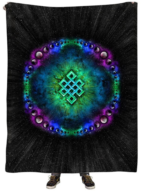 Cashmere blankets for ultimate softness and luxuryEndless Cosmos Plush Blanket