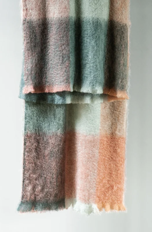 King - size blankets to cover large beds comfortablyEzcaray Throw - Pink/Blue