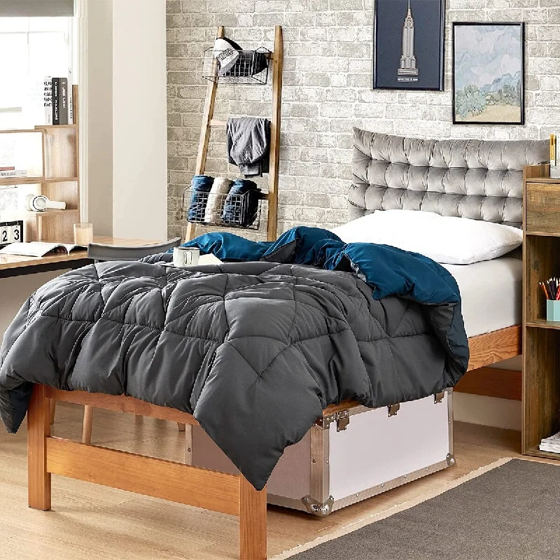 Full - size comforters suitable for full - sized beds in guest rooms or small bedroomsFaded Black/Nightfall Navy Reversible Twin XL Comforter Full - size comforters suitable for full - sized beds in guest rooms or small bedroomsFaded Black/Nightfall Navy Reversible Twin XL Comforter