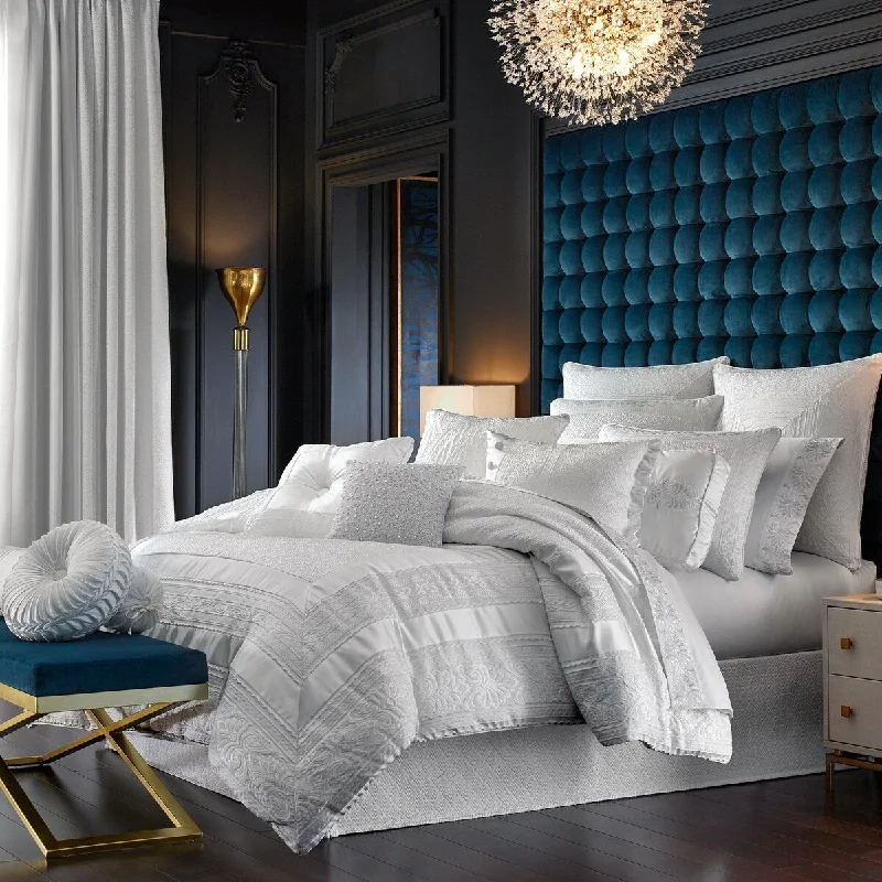 Wool - filled comforters with natural moisture - wicking and temperature - regulating featuresFive Queens Court Becco Comforter Set Wool - filled comforters with natural moisture - wicking and temperature - regulating featuresFive Queens Court Becco Comforter Set