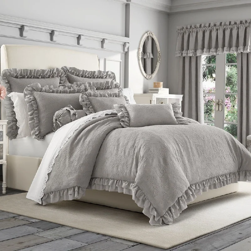 Bamboo - fiber - filled comforters with antibacterial and breathable qualitiesFive Queens Court Emelia Matelassé Comforter Set Bamboo - fiber - filled comforters with antibacterial and breathable qualitiesFive Queens Court Emelia Matelassé Comforter Set