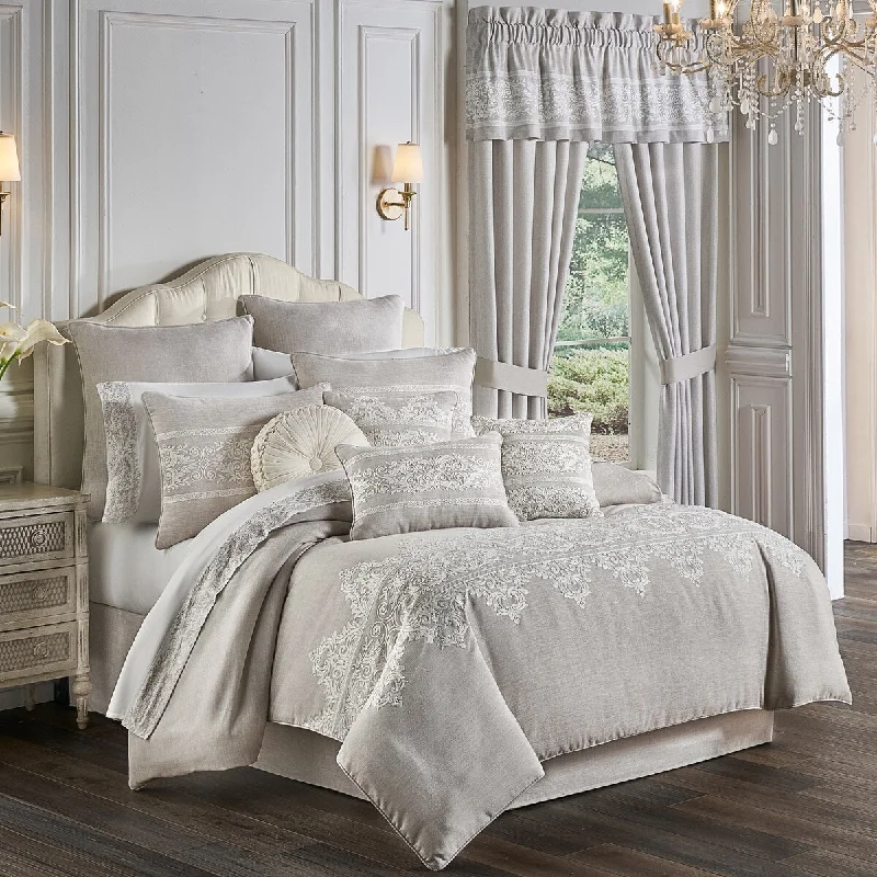 Latex - filled comforters with a bouncy texture and good supportFive Queens Court Maryanne Comforter Set Latex - filled comforters with a bouncy texture and good supportFive Queens Court Maryanne Comforter Set