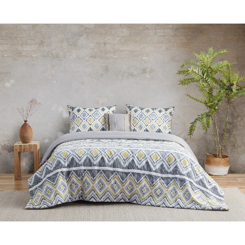 Down - filled comforters for supreme warmth and lightnessGeometric Chenille Stripe Comforter Set Down - filled comforters for supreme warmth and lightnessGeometric Chenille Stripe Comforter Set