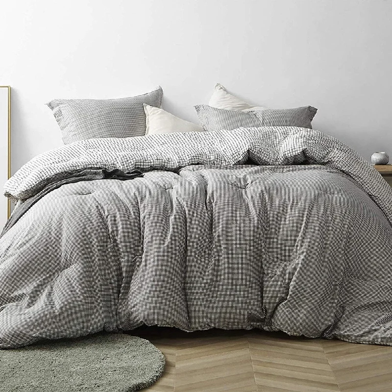 Bamboo - fiber - filled comforters with antibacterial and breathable qualitiesGingham Gray - Oversized Comforter - 100% Cotton Bedding Bamboo - fiber - filled comforters with antibacterial and breathable qualitiesGingham Gray - Oversized Comforter - 100% Cotton Bedding