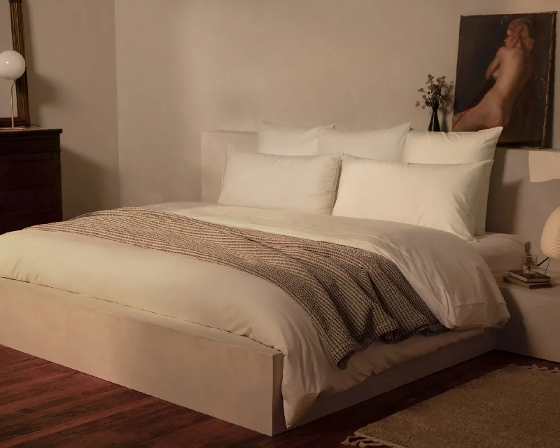 Embroidered duvet covers with intricate needlework for a luxurious touchGiza Reserve Percale | Duvet Cover Embroidered duvet covers with intricate needlework for a luxurious touchGiza Reserve Percale | Duvet Cover