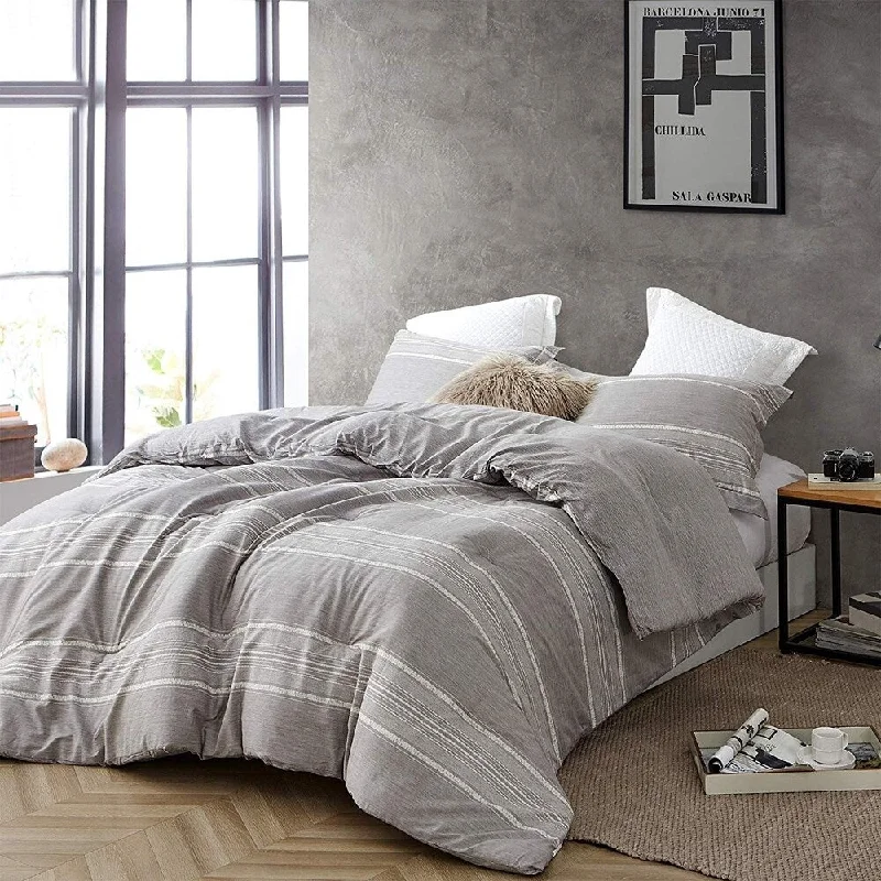 Full - size comforters suitable for full - sized beds in guest rooms or small bedroomsGreyson Comforter - 100% Cotton Full - size comforters suitable for full - sized beds in guest rooms or small bedroomsGreyson Comforter - 100% Cotton