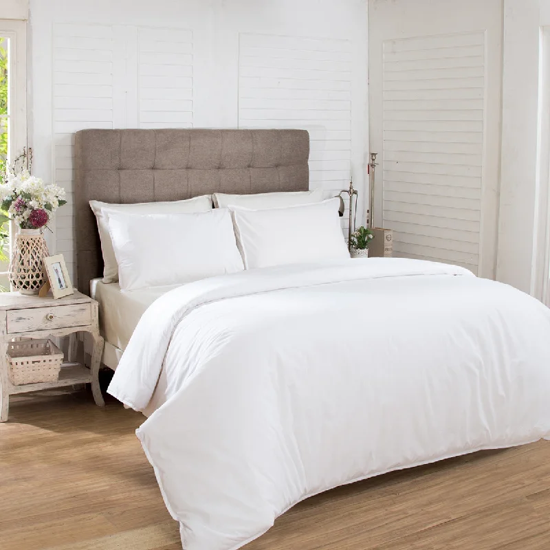 Zipper - closure duvet covers for easy removal and washingHannah Percale 100% Cotton Reversible Easy Care White/White Duvet Cover with Pillow Case Zipper - closure duvet covers for easy removal and washingHannah Percale 100% Cotton Reversible Easy Care White/White Duvet Cover with Pillow Case