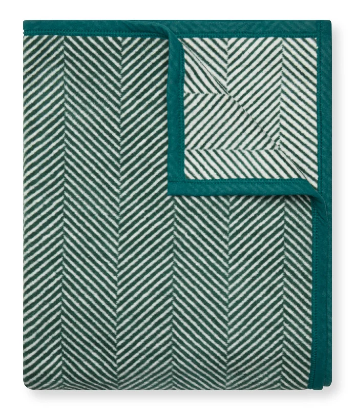 King - size blankets to cover large beds comfortablyHarborview Herringbone Evergreen Blanket King - size blankets to cover large beds comfortablyHarborview Herringbone Evergreen Blanket