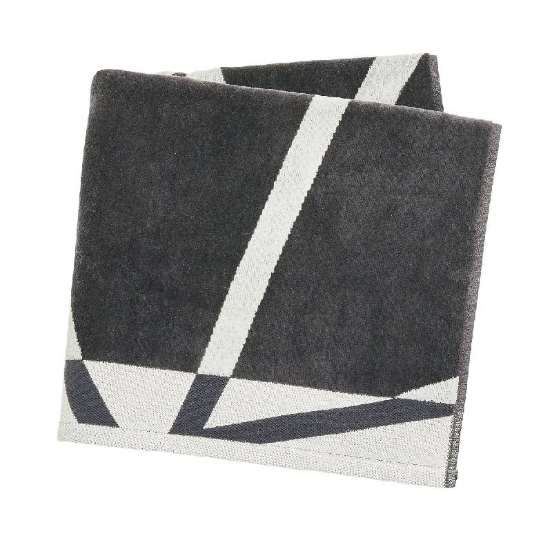 Minimalist - style duvet covers with clean lines and simple designsHarlequin "Sumi" Bath Towels in Charcoal Minimalist - style duvet covers with clean lines and simple designsHarlequin "Sumi" Bath Towels in Charcoal