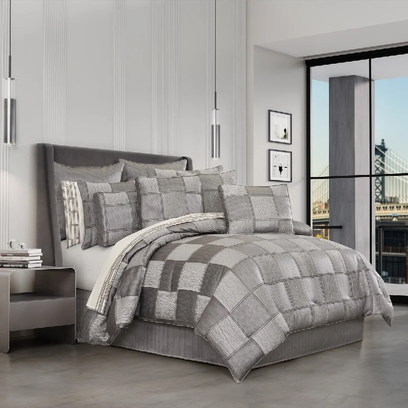 Queen - size comforters for standard queen - sized mattressesJ. Queen New York Brando Comforter Set Queen - size comforters for standard queen - sized mattressesJ. Queen New York Brando Comforter Set