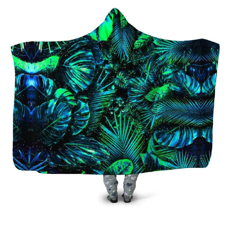 Wool blankets with natural warmth and insulationJunglist Tundra Hooded Blanket