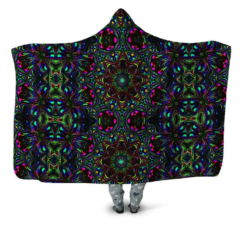 Wool blankets with natural warmth and insulationKaleidoscope Eyes Hooded Blanket