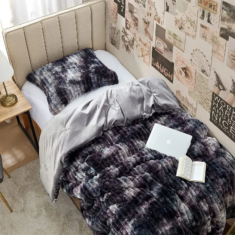 Bamboo - fiber - filled comforters with antibacterial and breathable qualitiesKeep Scrolling - Coma Inducer® Oversized Comforter Set - Lunar Eclipse Bamboo - fiber - filled comforters with antibacterial and breathable qualitiesKeep Scrolling - Coma Inducer® Oversized Comforter Set - Lunar Eclipse