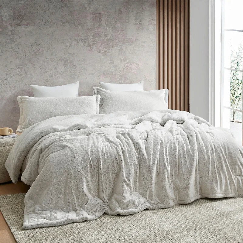Down - filled comforters for supreme warmth and lightnessKoala de Albino - Coma Inducer® Oversized Comforter Set - Wallaby White Down - filled comforters for supreme warmth and lightnessKoala de Albino - Coma Inducer® Oversized Comforter Set - Wallaby White