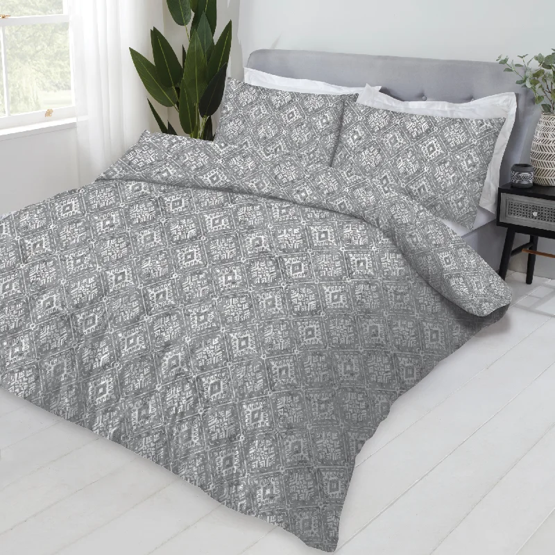 Duvet covers suitable for use with synthetic - filled comfortersLewis's Aaliyah Duvet Set - Grey Duvet covers suitable for use with synthetic - filled comfortersLewis's Aaliyah Duvet Set - Grey