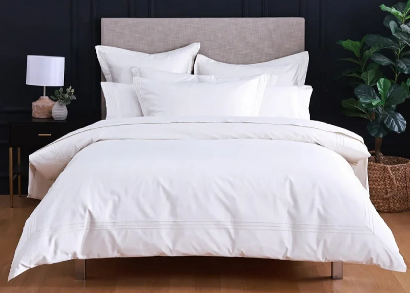 Twin XL duvet covers designed for extra - long twin beds, often used in college dormsLinen Obsession "Triple Line" 500 Thread Count Egyptian Cotton Sateen Bed Linen in White Twin XL duvet covers designed for extra - long twin beds, often used in college dormsLinen Obsession "Triple Line" 500 Thread Count Egyptian Cotton Sateen Bed Linen in White