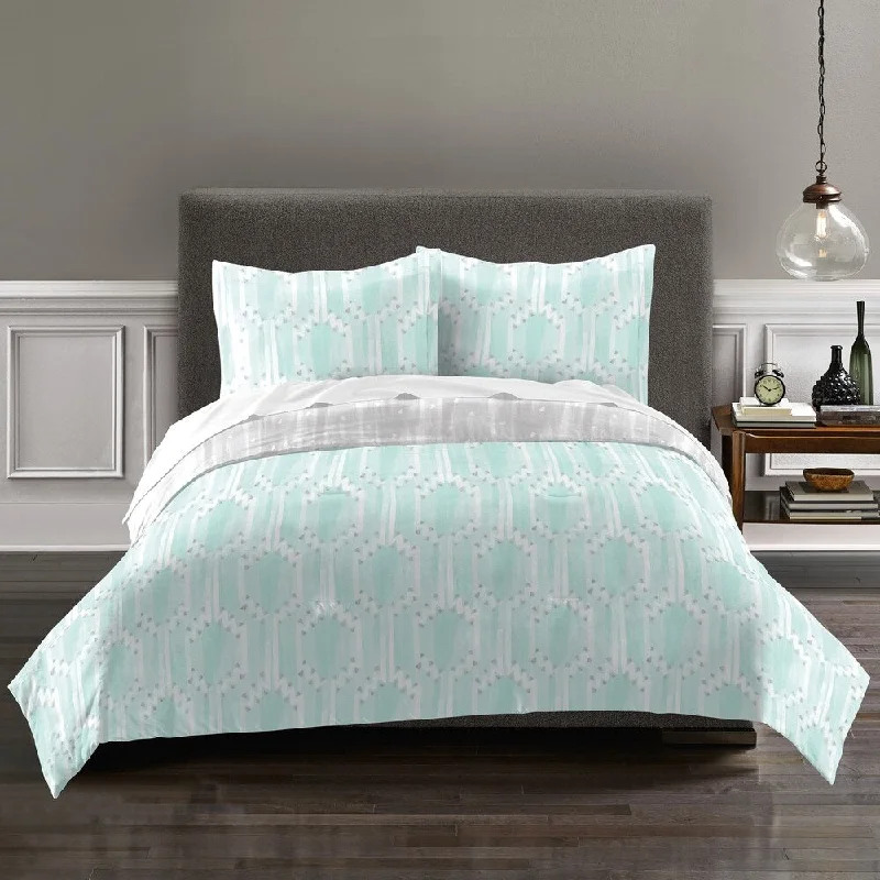 Duck down comforters with a softer feel and good warmth retentionLoft Style Phoenix Cotton 3-piece Comforter Set Duck down comforters with a softer feel and good warmth retentionLoft Style Phoenix Cotton 3-piece Comforter Set