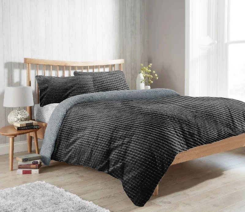Oversized duvet covers that drape beautifully over the sides of the bed for a luxurious lookMaine Check Super Soft Fluffy Fleece Duvet Cover Set with Pillowcases Reversible Bedding for Winter Warmth in Black Grey by OLIVIA ROCCO Oversized duvet covers that drape beautifully over the sides of the bed for a luxurious lookMaine Check Super Soft Fluffy Fleece Duvet Cover Set with Pillowcases Reversible Bedding for Winter Warmth in Black Grey by OLIVIA ROCCO