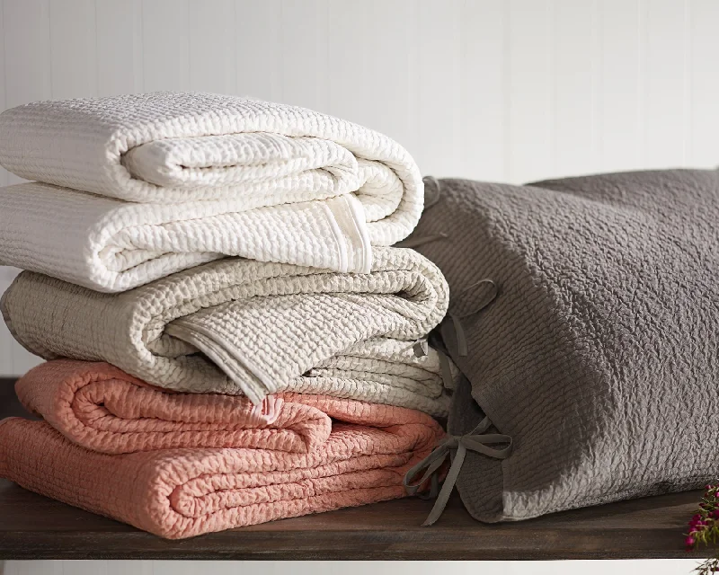 Clearance - priced duvet covers for a great deal on last - season modelsBed duvet covers to enhance the comfort and aesthetics of the bedroomMalta | Duvet Cover Clearance - priced duvet covers for a great deal on last - season modelsBed duvet covers to enhance the comfort and aesthetics of the bedroomMalta | Duvet Cover