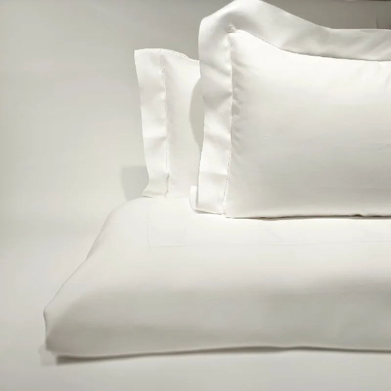 Twin - size duvet covers ideal for single beds in kids' rooms or dormitories"MIAMI" 1 AJOUR Pure linen 100% Twin - size duvet covers ideal for single beds in kids' rooms or dormitories"MIAMI" 1 AJOUR Pure linen 100%