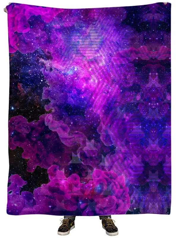 Rayon from bamboo blankets for a silky and breathable feelMid Summer's Dream Plush Blanket Rayon from bamboo blankets for a silky and breathable feelMid Summer's Dream Plush Blanket