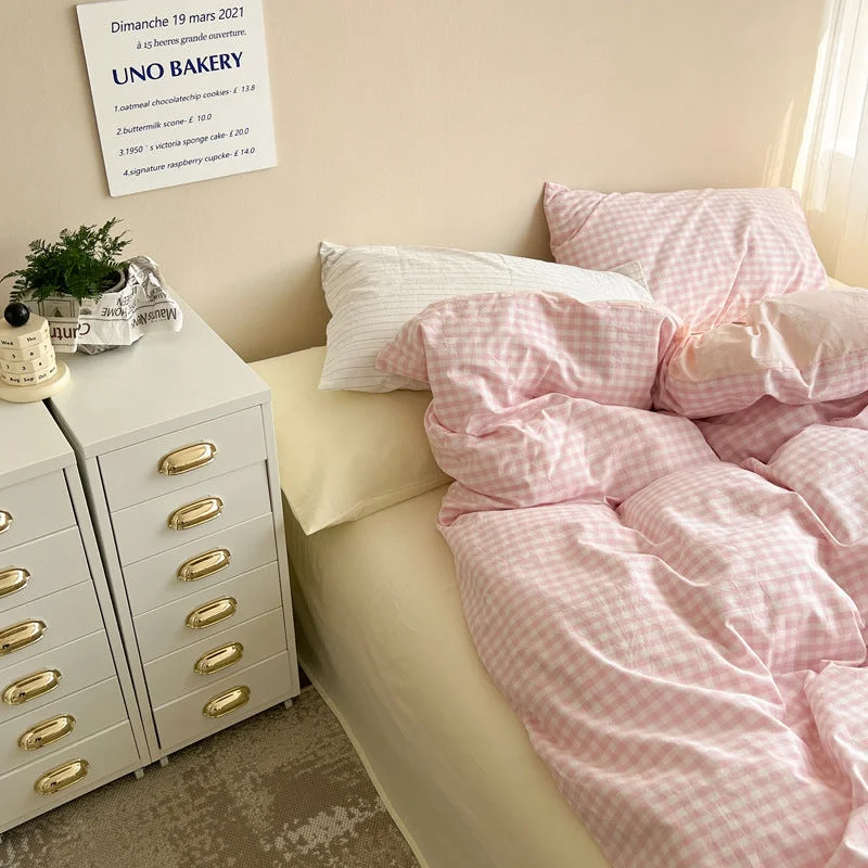 Bamboo - derived duvet covers with antibacterial and moisture - wicking propertiesMixed Gingham Duvet Cover / Pink Bamboo - derived duvet covers with antibacterial and moisture - wicking propertiesMixed Gingham Duvet Cover / Pink