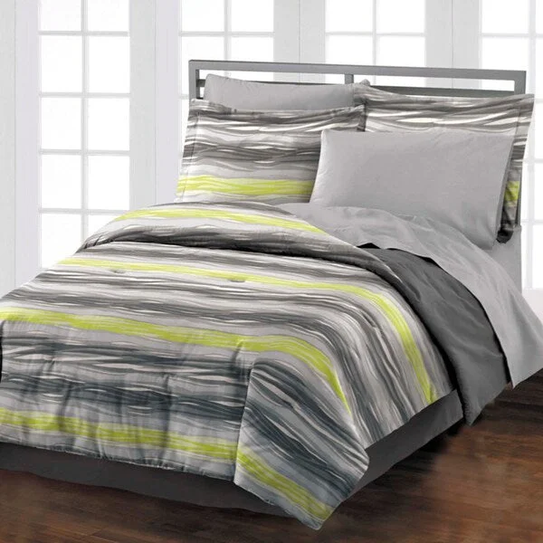 Down - filled comforters for supreme warmth and lightnessMotion 4-piece Comforter Set with Bedskirt - Multi Down - filled comforters for supreme warmth and lightnessMotion 4-piece Comforter Set with Bedskirt - Multi
