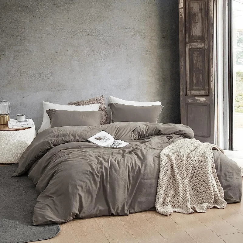 Down - filled comforters for supreme warmth and lightnessNatural Loft® Oversized Comforter - Dark Brown Down - filled comforters for supreme warmth and lightnessNatural Loft® Oversized Comforter - Dark Brown