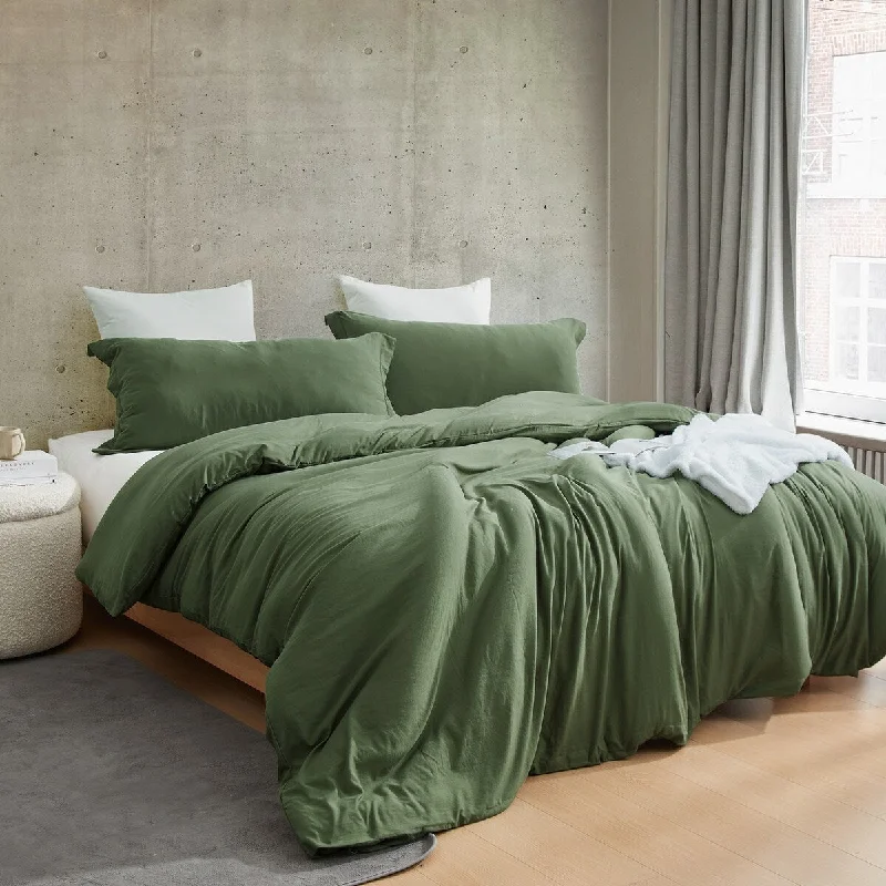 Synthetic - filled comforters like polyester for affordability and hypoallergenic propertiesNatural Loft® Oversized Comforter - Hero Green Synthetic - filled comforters like polyester for affordability and hypoallergenic propertiesNatural Loft® Oversized Comforter - Hero Green
