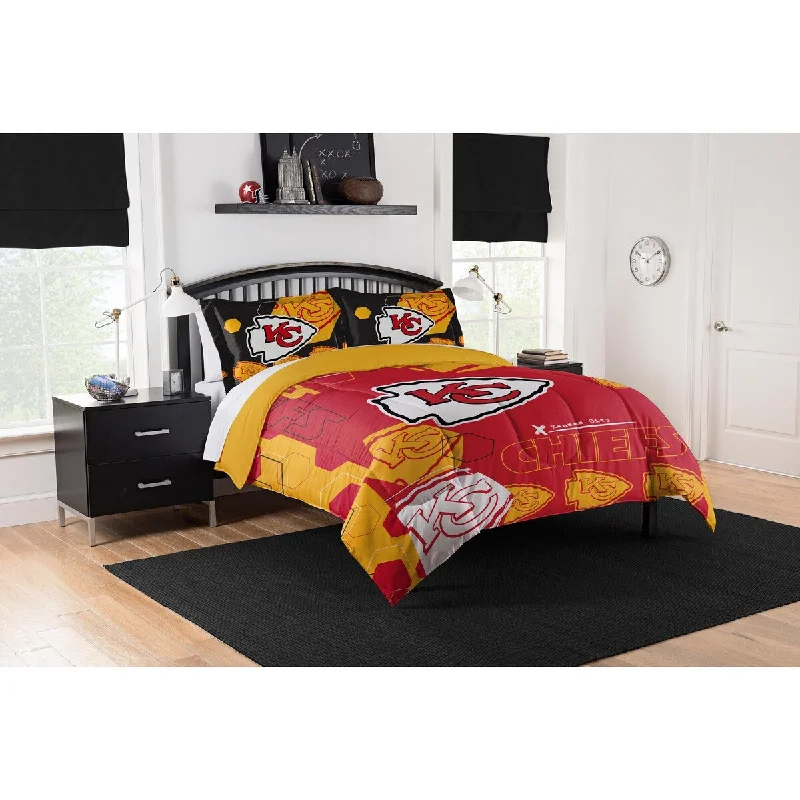 Duck down comforters with a softer feel and good warmth retentionNFL 849 Chiefs Hexagon F/Q Comforter Set Duck down comforters with a softer feel and good warmth retentionNFL 849 Chiefs Hexagon F/Q Comforter Set