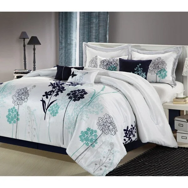 Latex - filled comforters with a bouncy texture and good supportOasis 8-piece Comforter Set Latex - filled comforters with a bouncy texture and good supportOasis 8-piece Comforter Set