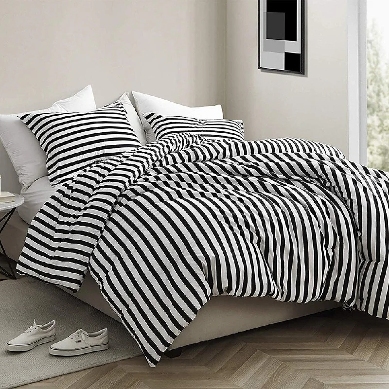 Wool - filled comforters with natural moisture - wicking and temperature - regulating featuresOnyx Black and White Striped - Oversized Comforter - Pure Cotton Bedding Wool - filled comforters with natural moisture - wicking and temperature - regulating featuresOnyx Black and White Striped - Oversized Comforter - Pure Cotton Bedding