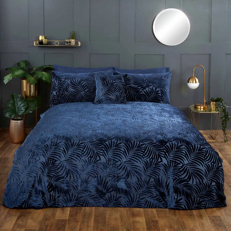 Organic cotton duvet covers for a chemical - free and eco - friendly optionPaloma Duvet Cover Set Navy Organic cotton duvet covers for a chemical - free and eco - friendly optionPaloma Duvet Cover Set Navy