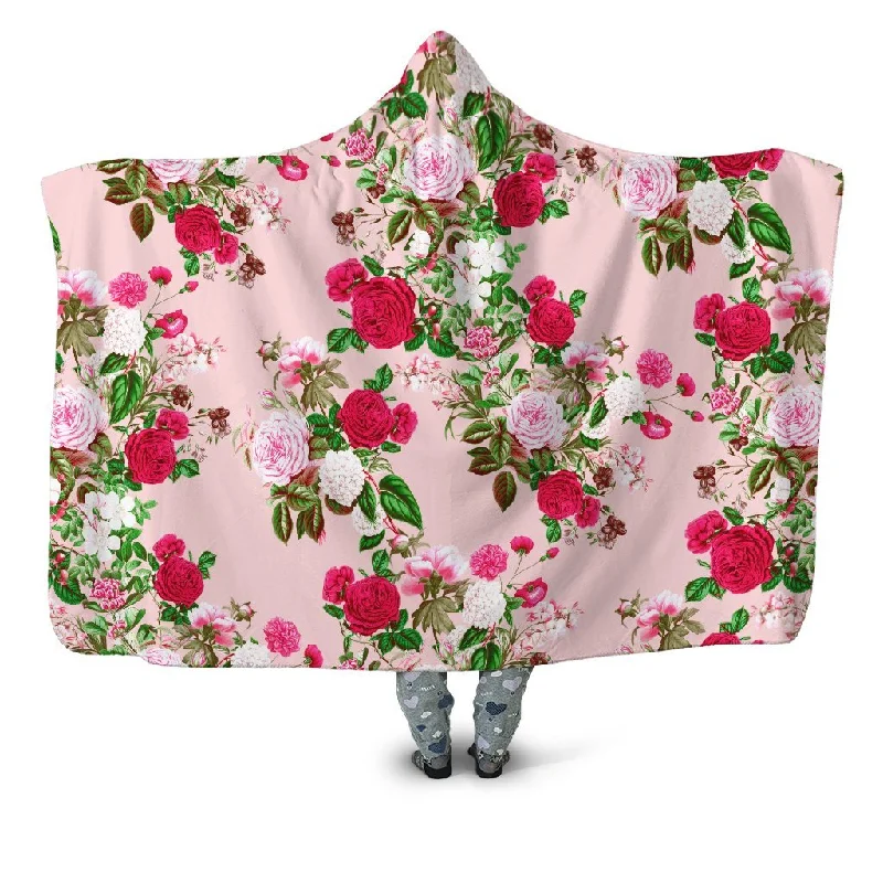 Recycled polyester blankets for an eco - conscious optionPastel Hooded Blanket
