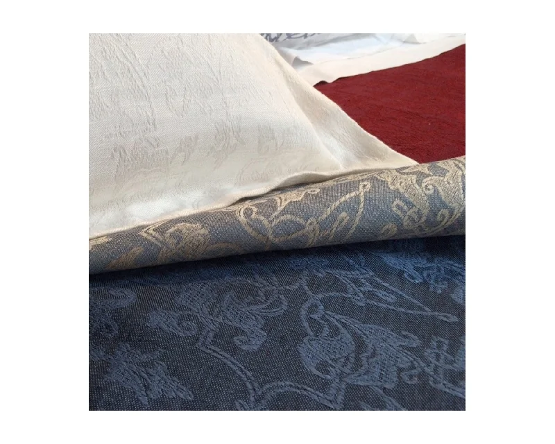 King - size duvet covers to fit large king - sized beds perfectlyPetite Camelot | Duvet Cover King - size duvet covers to fit large king - sized beds perfectlyPetite Camelot | Duvet Cover