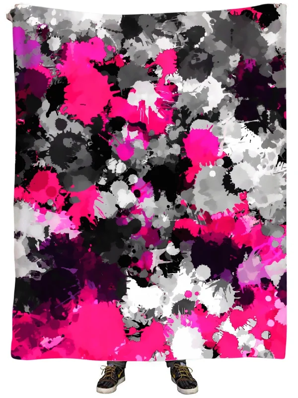 Cashmere blankets for ultimate softness and luxuryPink and Grey Paint Splatter Plush Blanket Cashmere blankets for ultimate softness and luxuryPink and Grey Paint Splatter Plush Blanket