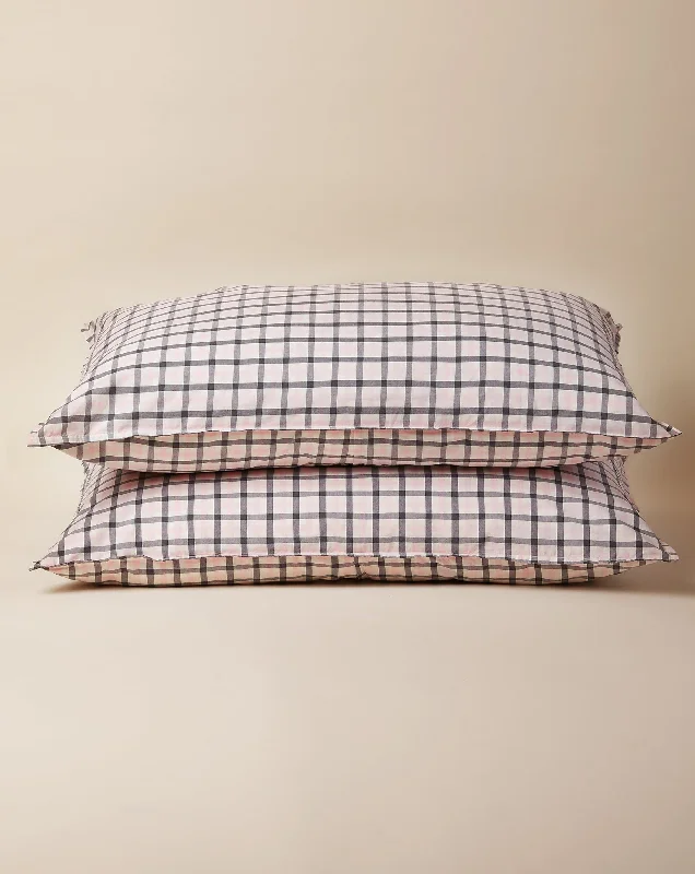 Striped duvet covers with bold or subtle stripes for a classic or nautical feelPink & Charcoal Gingham Pillowcase Set Striped duvet covers with bold or subtle stripes for a classic or nautical feelPink & Charcoal Gingham Pillowcase Set
