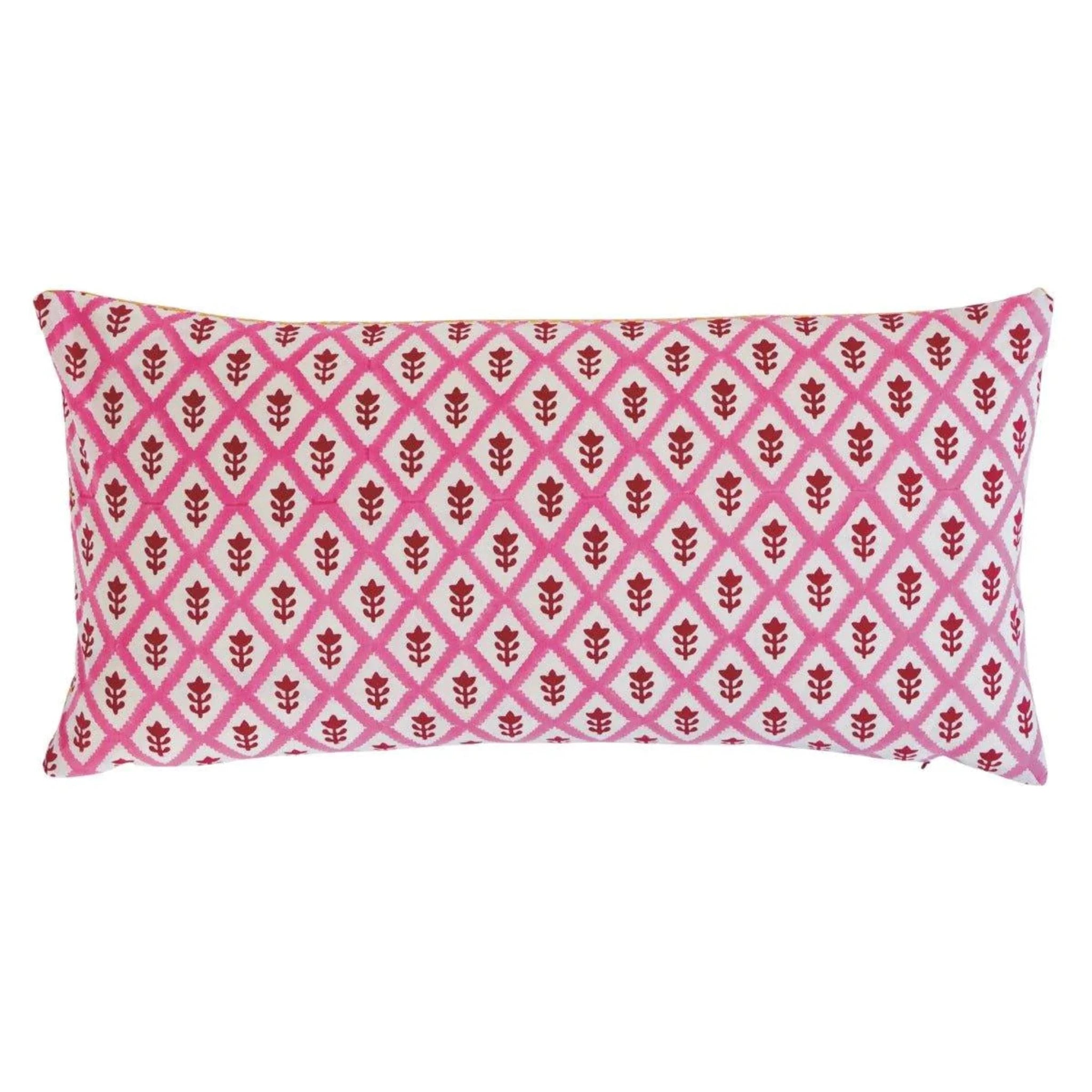 King - size blankets to cover large beds comfortablyPink Floral Diamond Print Throw Pillow