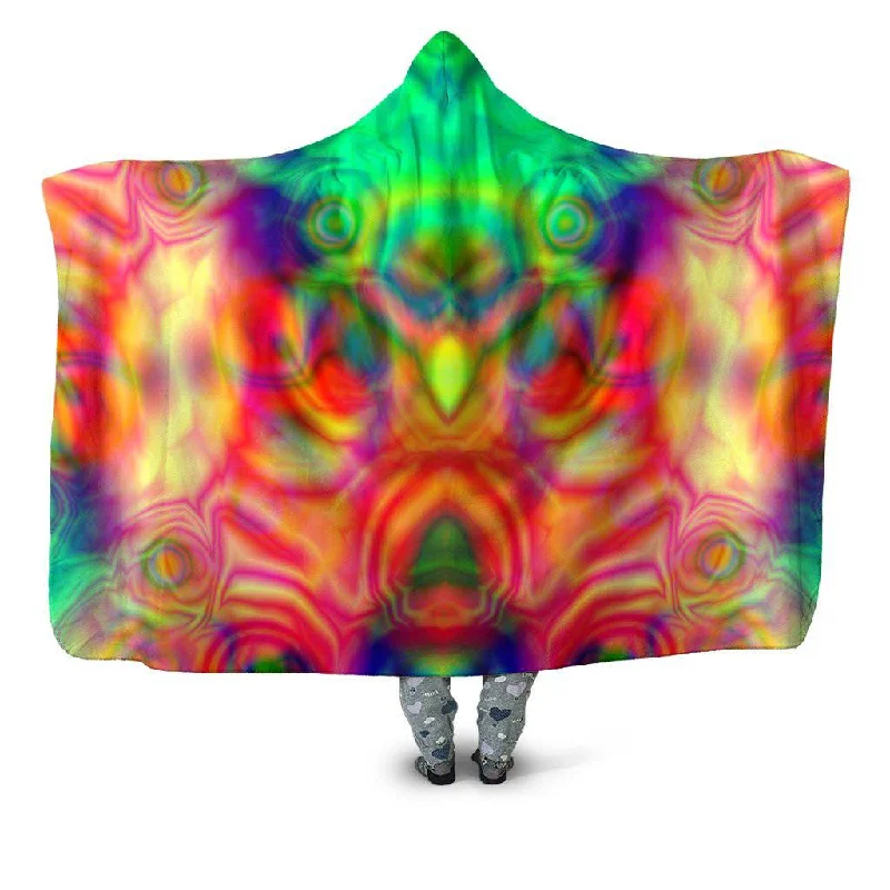 Cotton blankets for breathability and a lightweight feelPsychedelic Dream Hooded Blanket Cotton blankets for breathability and a lightweight feelPsychedelic Dream Hooded Blanket