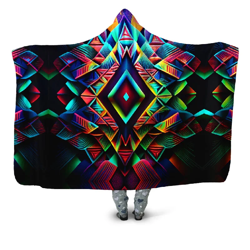 Alpaca wool blankets for a hypoallergenic and warm optionPsychedelic Tribal Hooded Blanket Alpaca wool blankets for a hypoallergenic and warm optionPsychedelic Tribal Hooded Blanket