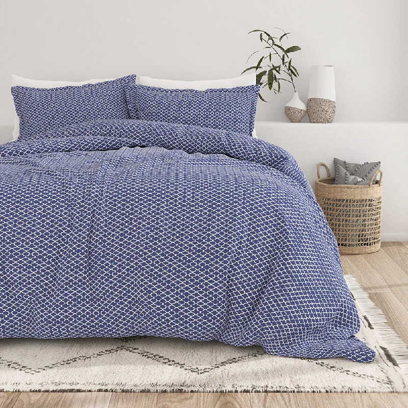 Paisley - printed duvet covers for an exotic and elegant appearanceQuatrefoil Pattern 3-Piece Duvet Cover Set Paisley - printed duvet covers for an exotic and elegant appearanceQuatrefoil Pattern 3-Piece Duvet Cover Set